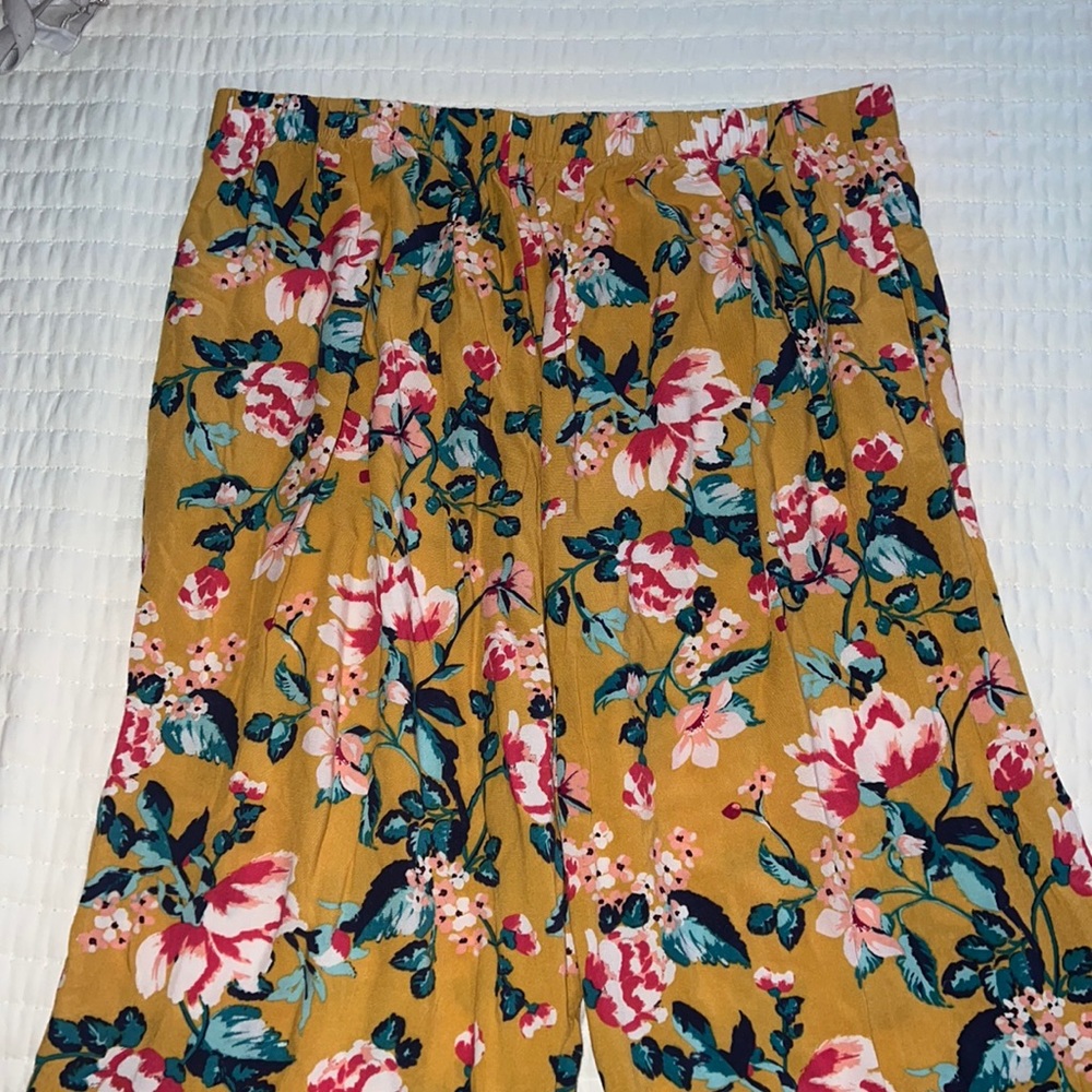 Floral Flowy Pants